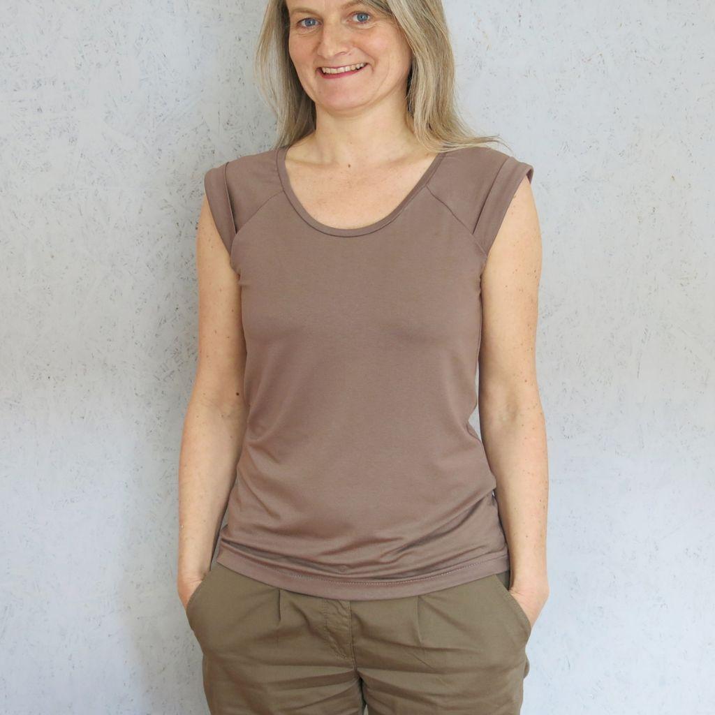 Preview: Papierschnittmuster Trägershirt Frau Josy XS-XL